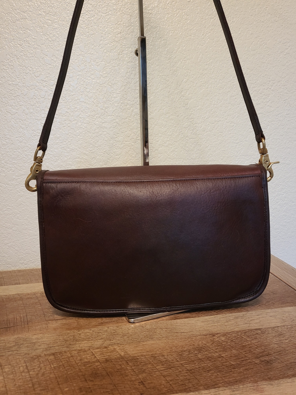 Vintage Coach Covertable Clutch NYC Burgundy - Picture 3 of 6